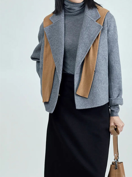 蒂蒂猫女装品牌2022秋冬灰色短款气质大衣