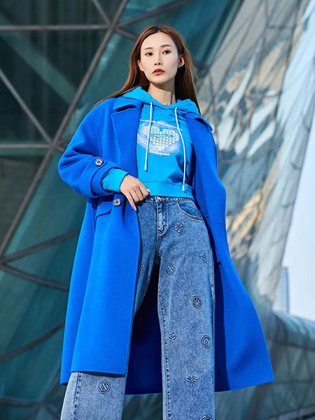 卡索女装品牌2022秋冬青色优雅中长款外套