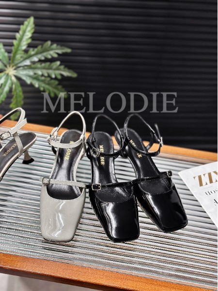 MELODIE麥露迪鞋帽品牌2025夏季新品