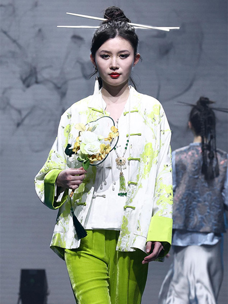 秦西廂女裝品牌2025春夏新國風(fēng)系列
