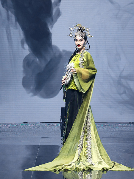 秦西廂女裝品牌2025春夏漢服系列