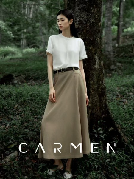 卡蔓女装品牌2025夏季新品