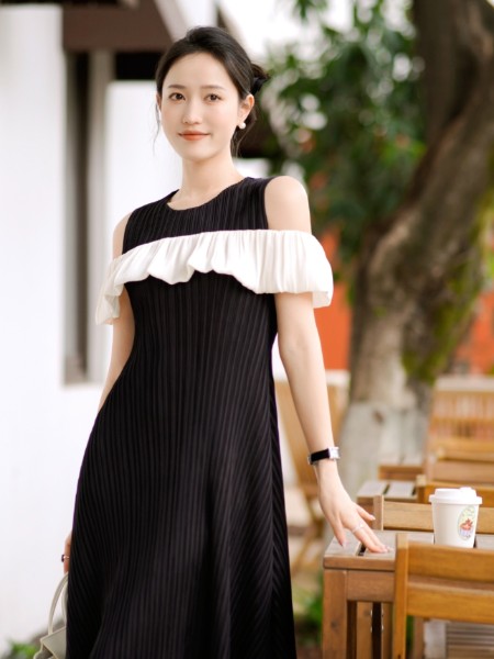 芭蒂娜 - BADINA女装品牌2025夏季新品