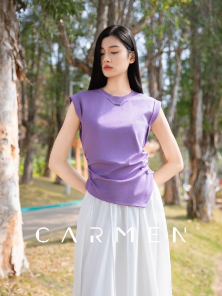 卡蔓女装品牌2025春夏新品
