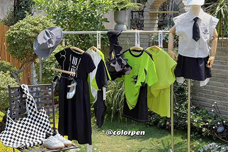 彩色笔童装威廉希尔中文网产品陈列