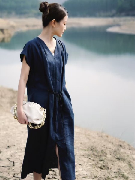 底色女裝品牌2025夏季新品
