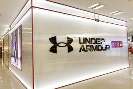 UNDER ARMOUR  KIDS童裝品牌店鋪展示