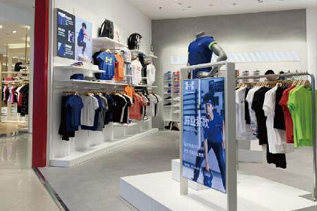 UNDER ARMOUR  KIDS童裝品牌店鋪展示