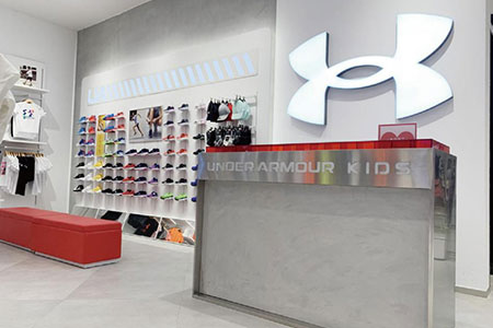 UNDER ARMOUR  KIDS童裝品牌店鋪展示