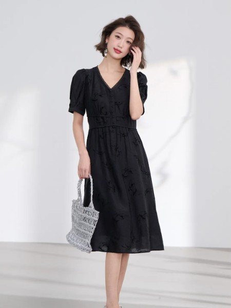 新作女裝品牌2025夏季新品