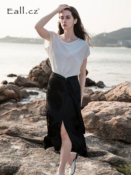 Eall.cz/意澳女裝品牌2025春夏