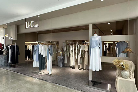 U-Cevel女装品牌店铺展示