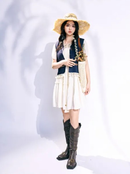 RACI然彩 裙擺宣言  2025端午主題女裝  打造現(xiàn)象級(jí)節(jié)日限定系列