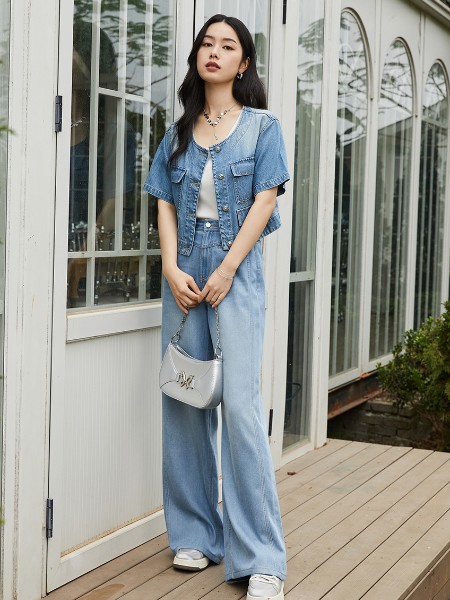 姚領(lǐng)女裝品牌2025夏季新品