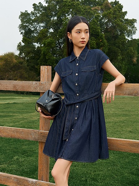 keeping.u女裝品牌2025夏季新品