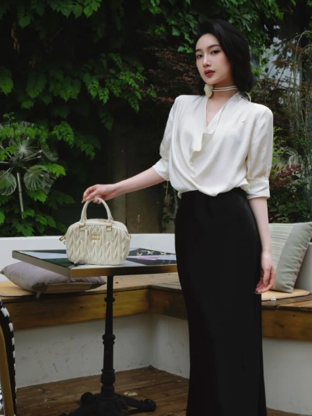 C'EST LILITH希莉莉斯女裝品牌2025夏季新品