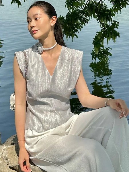 VIEAING薇迎女裝品牌2025夏季新品