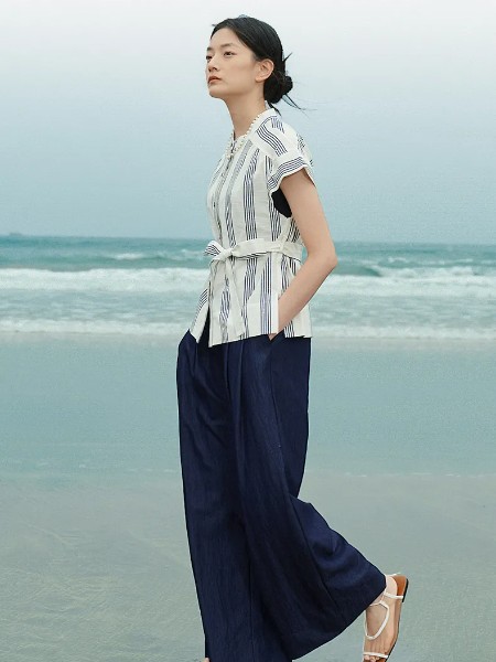VIEAING薇迎女裝品牌2025夏季新品
