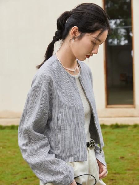 艾凸蘇希女裝品牌2025春夏新品