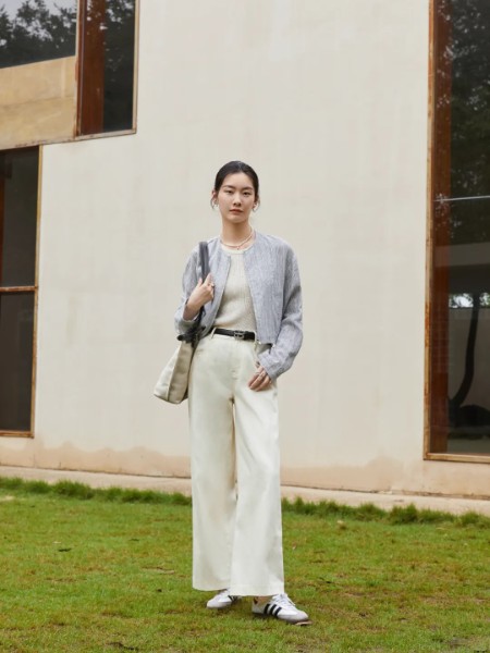 艾凸蘇希女裝品牌2025春夏新品