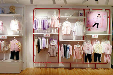 铅笔俱乐部童装品牌店铺展示
