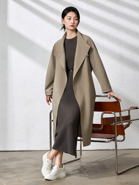 禾等Helen Moda女装品牌气质优雅经典2025秋季新品