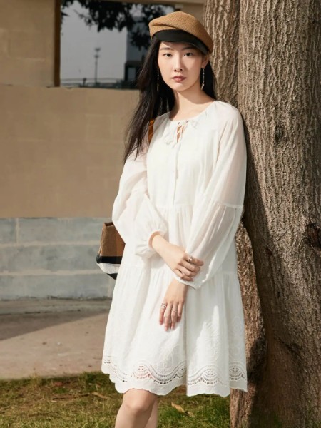 艾凸苏希女装品牌2025秋季新品