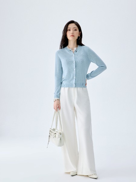 城市格调女装品牌2025秋季新品